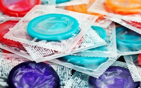 Blowjob ohne Kondom gegen Aufpreis Bordell Deuchendorf